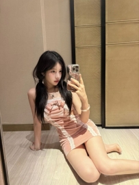 貝琳 160.D+.45.20歲 已經是大學生的她卻有著高中少女般稚嫩臉蛋